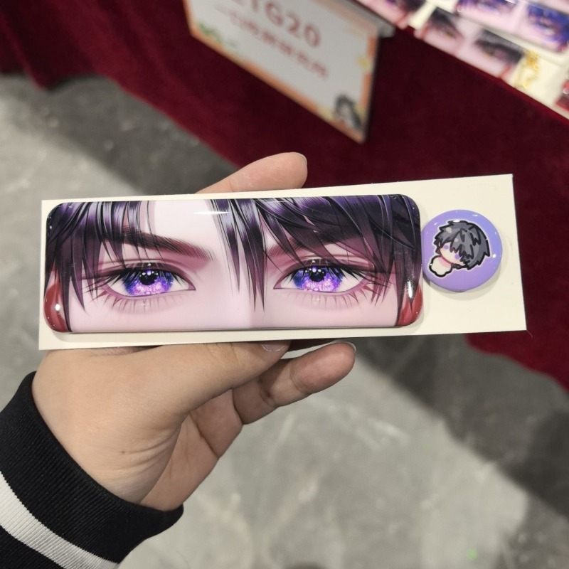 الحب والمساحة العميقة Xavier Z - مراجعة Anime Kingdom Merchandise وسعره