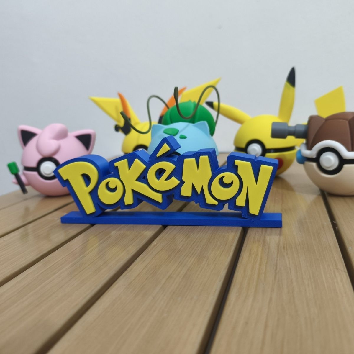 تمثال بوكيمون بشعار مميز، نموذ - مراجعة Anime Cosplay Merchandise وسعره
