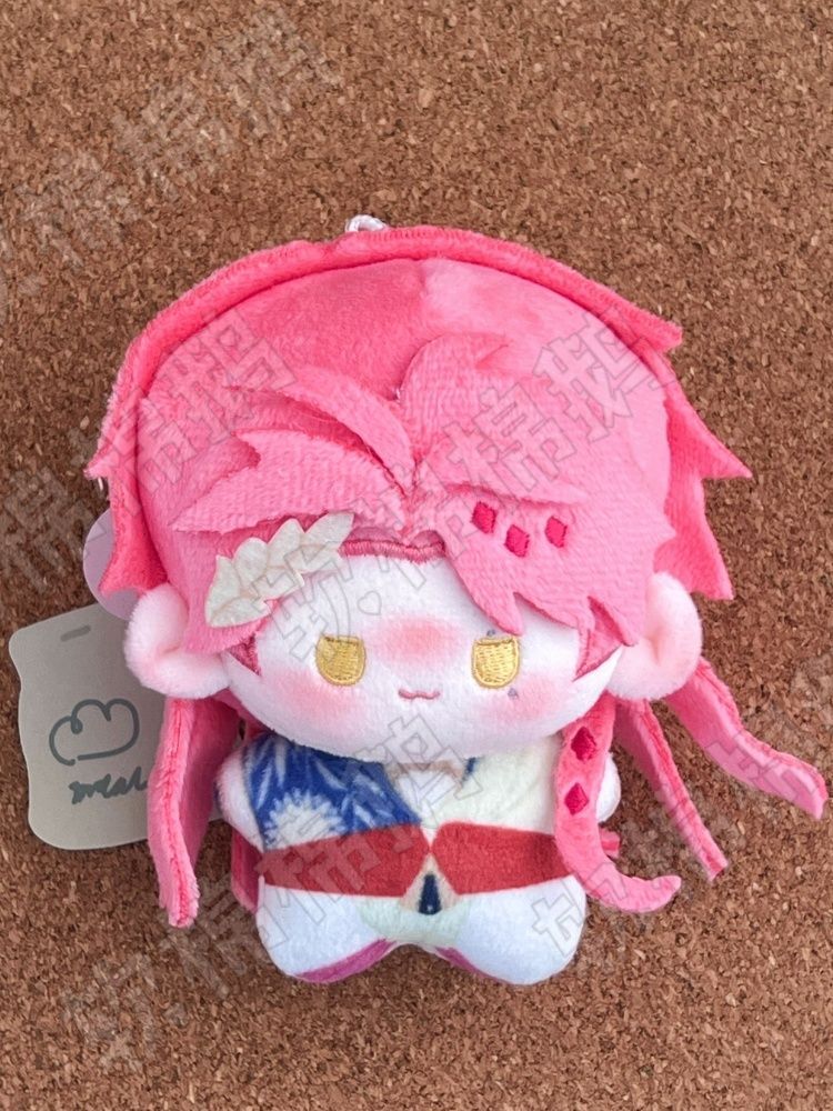 دمية محشوة بطول 10 سم لشخصيات  - مراجعة Anime Merchandise Figure وسعره